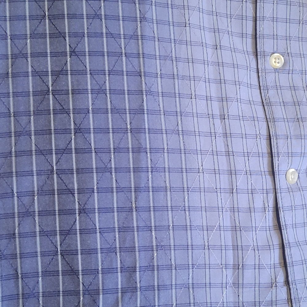 Tommy Bahama lavender silk dress shirt - Picture 4 of 8